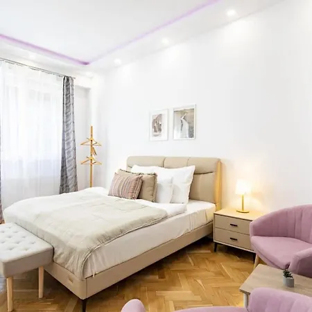 - Large - Balcony - Comfy - Ac