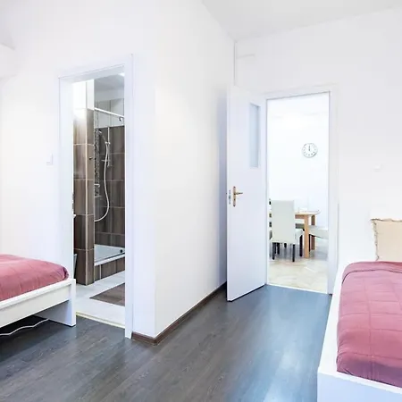 - Large - Balcony - Comfy - Ac