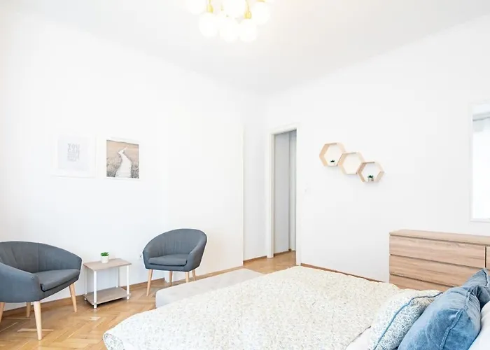 - Large - Balcony - Comfy - Ac