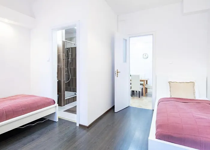 - Large - Balcony - Comfy - Ac