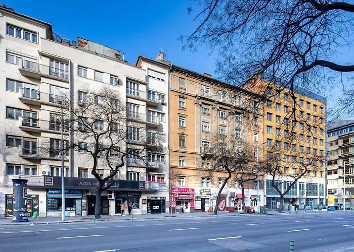 - Large - Balcony - Comfy - Ac Budapeszt